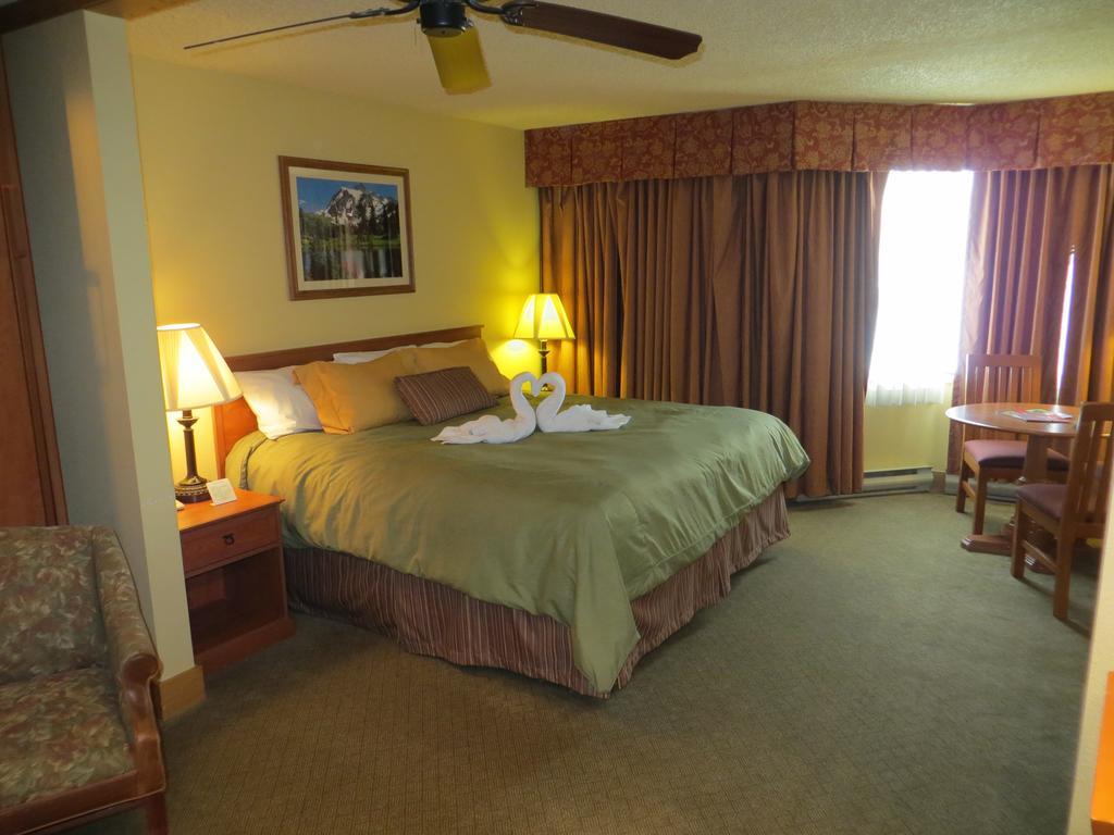 The Grand Lodge Hotel And Suites Mount Crested Butte Room photo