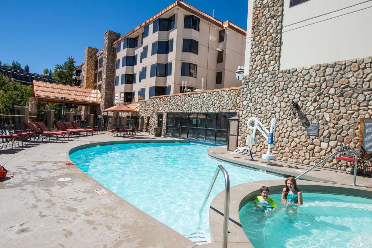 The Grand Lodge Hotel And Suites Mount Crested Butte Exterior photo